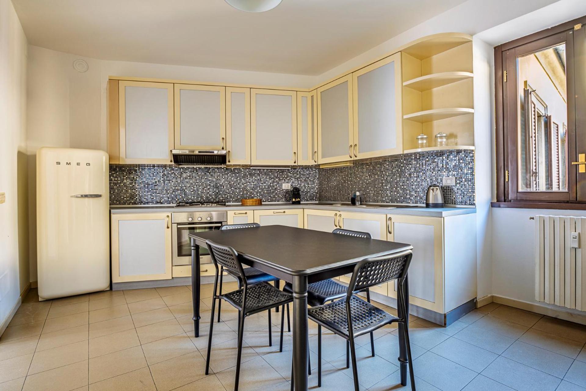 Elegant 2 Bedrooms Apartments Near Duomo Milánó Kültér fotó