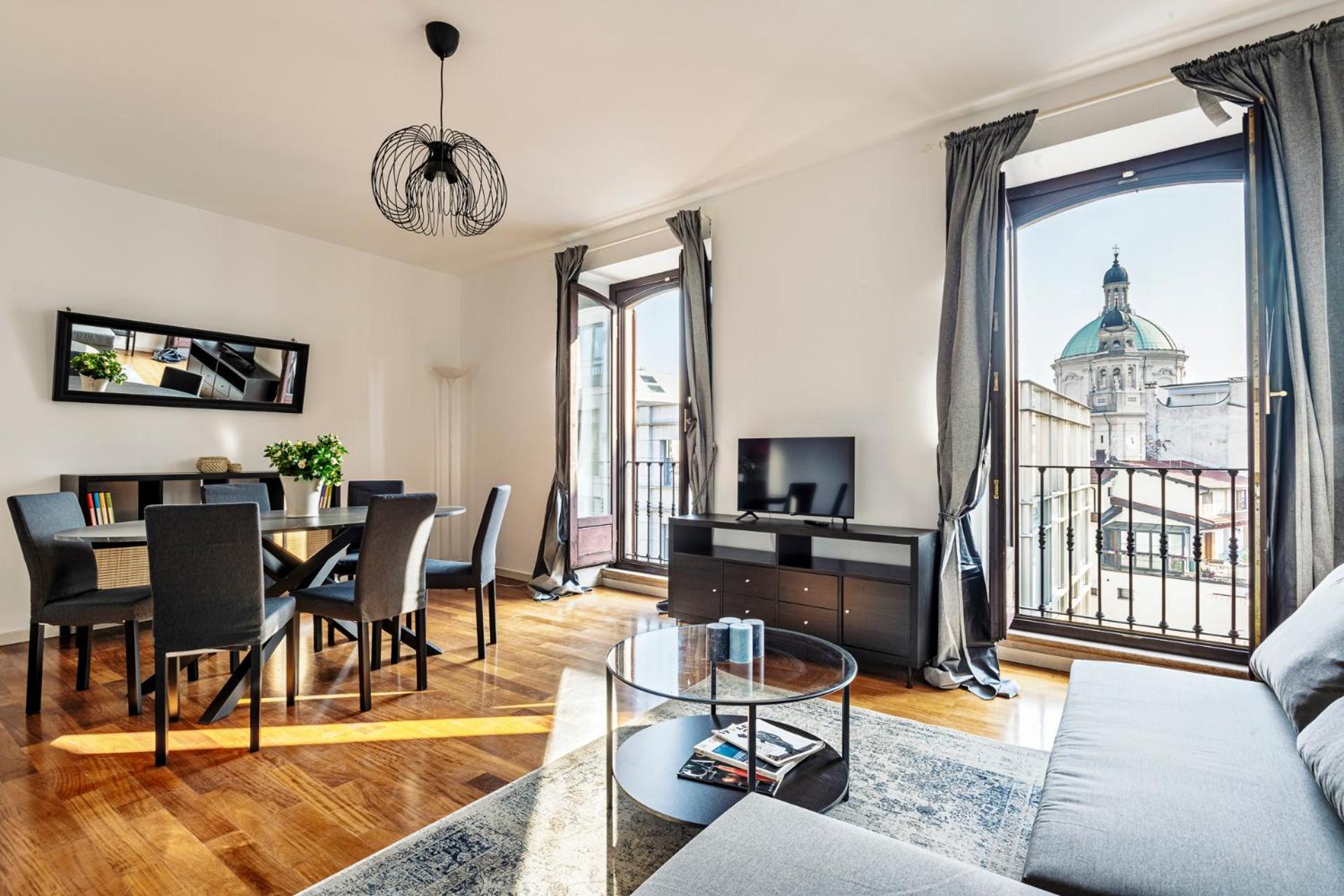 Elegant 2 Bedrooms Apartments Near Duomo Milánó Kültér fotó