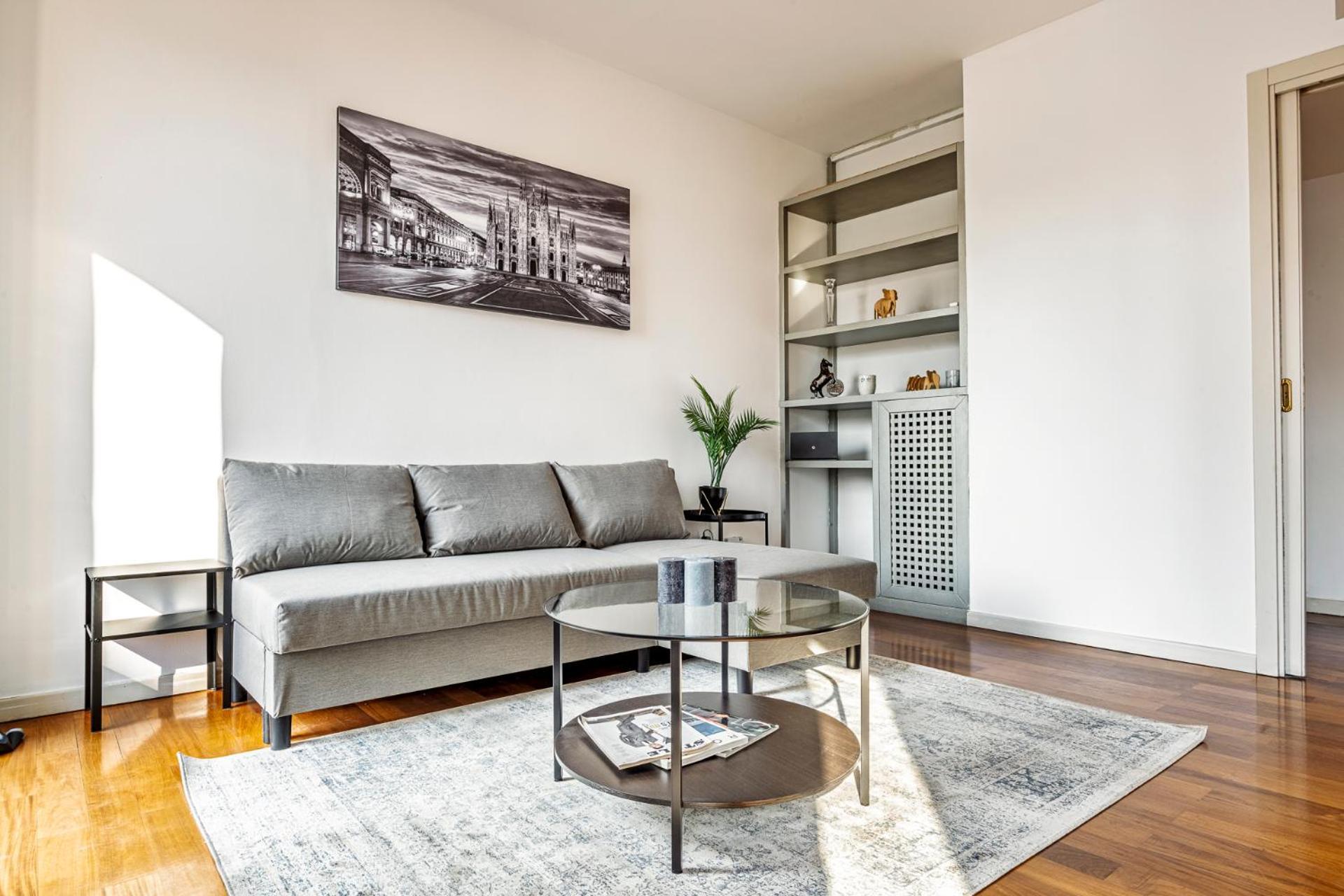 Elegant 2 Bedrooms Apartments Near Duomo Milánó Kültér fotó