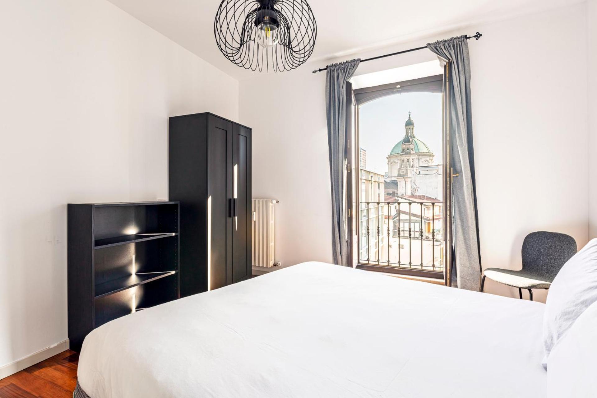 Elegant 2 Bedrooms Apartments Near Duomo Milánó Kültér fotó