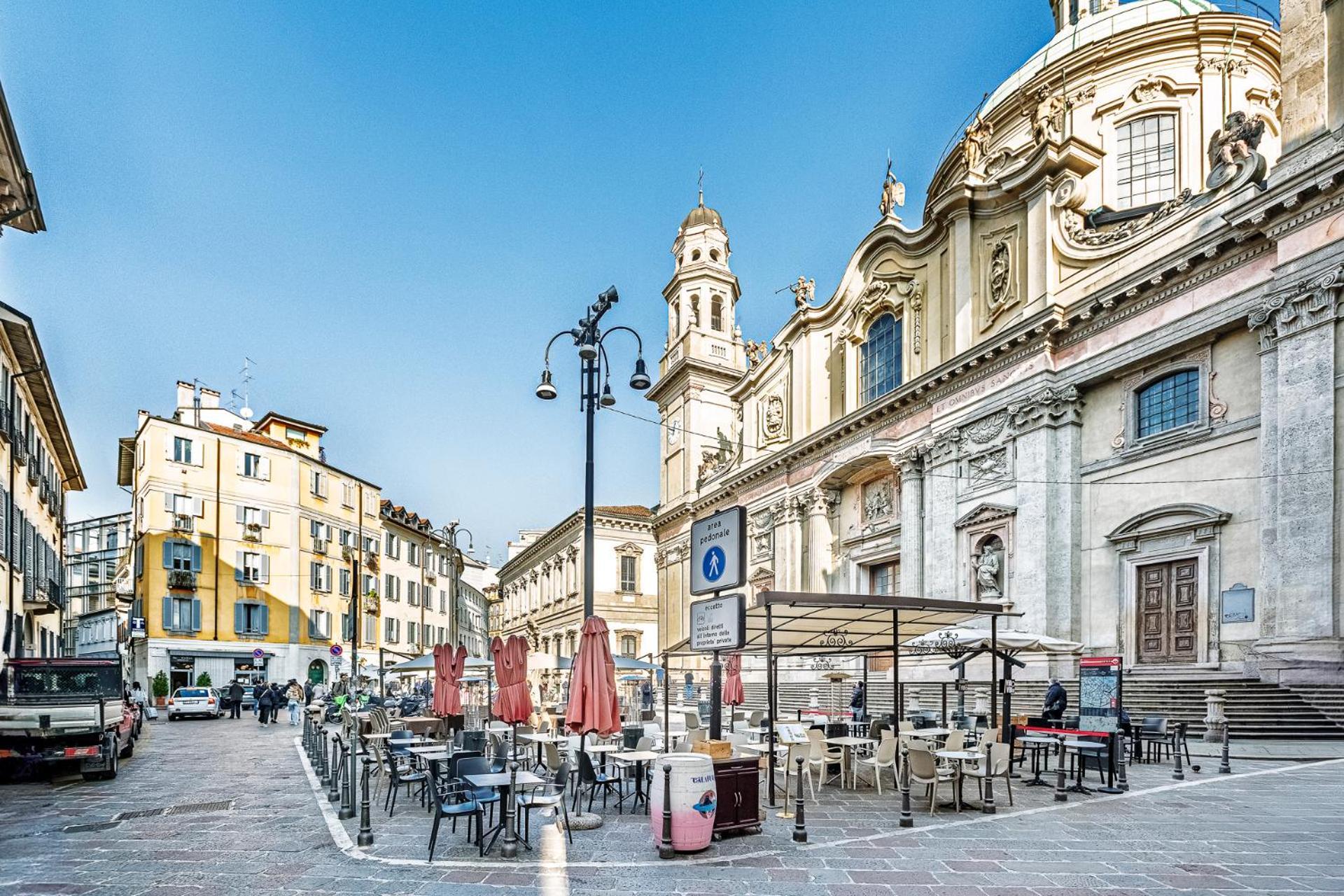 Elegant 2 Bedrooms Apartments Near Duomo Milánó Kültér fotó