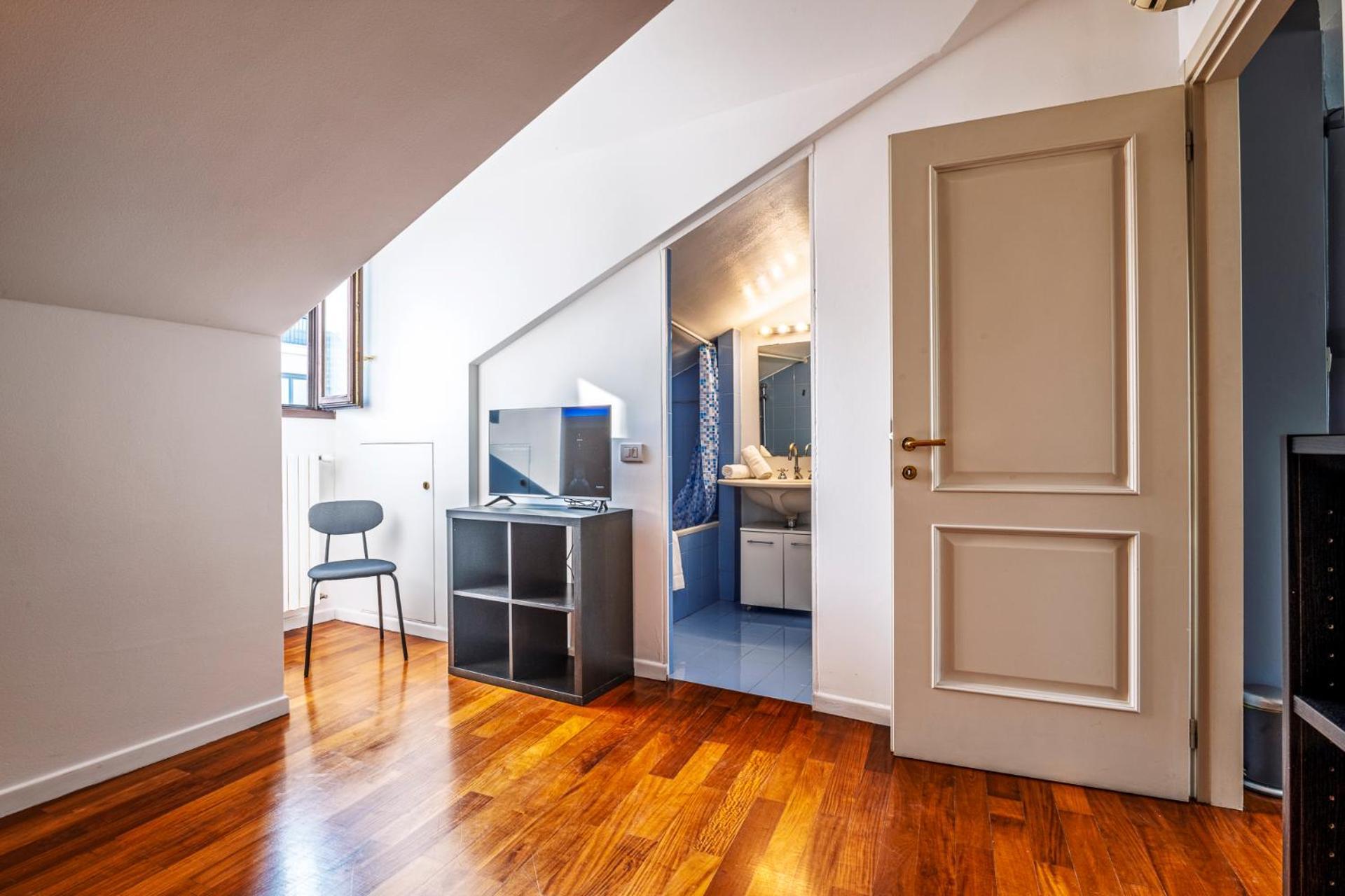 Elegant 2 Bedrooms Apartments Near Duomo Milánó Kültér fotó