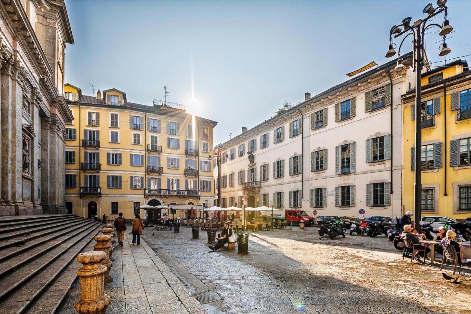 Elegant 2 Bedrooms Apartments Near Duomo Milánó Kültér fotó