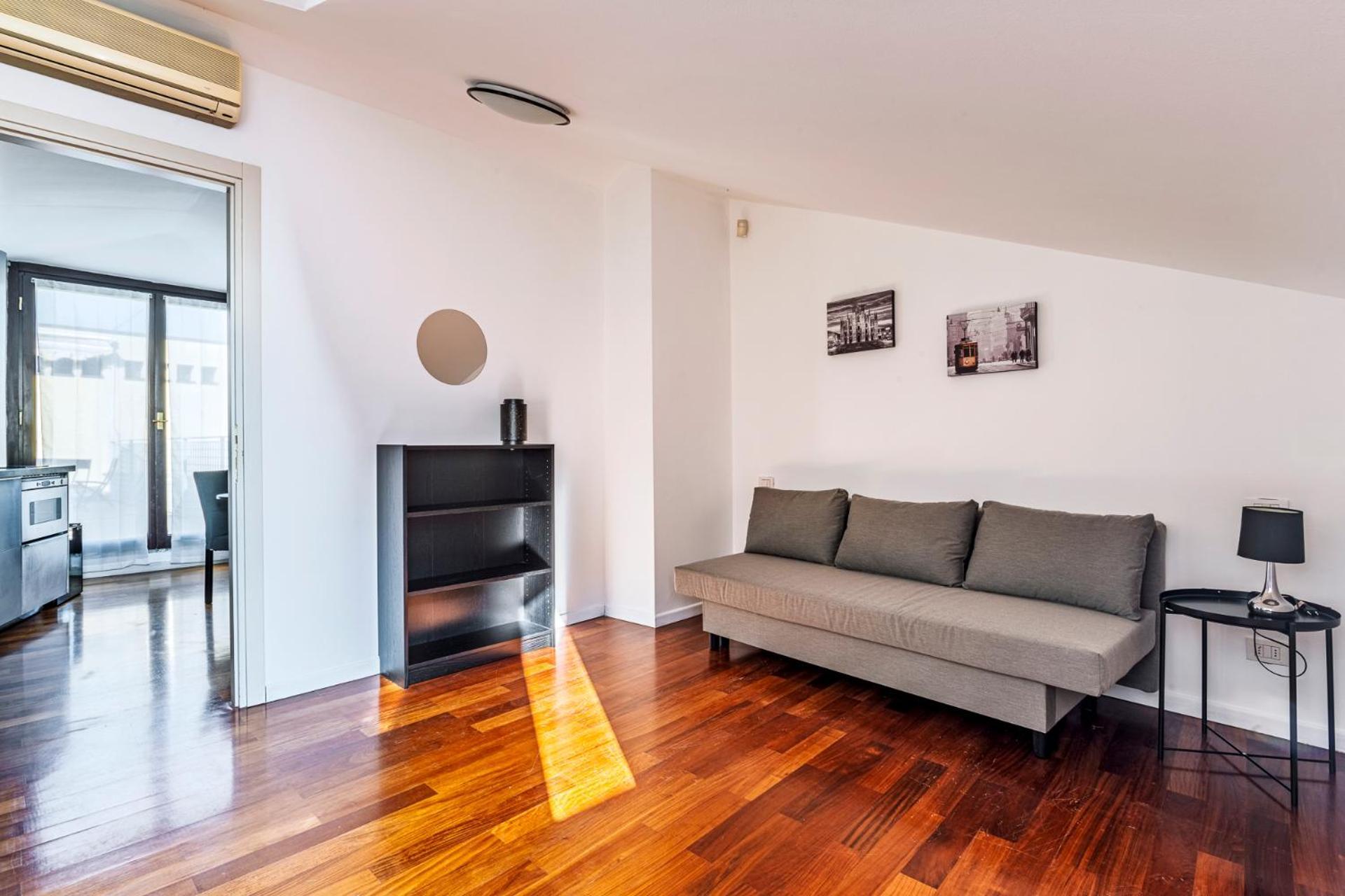 Elegant 2 Bedrooms Apartments Near Duomo Milánó Kültér fotó