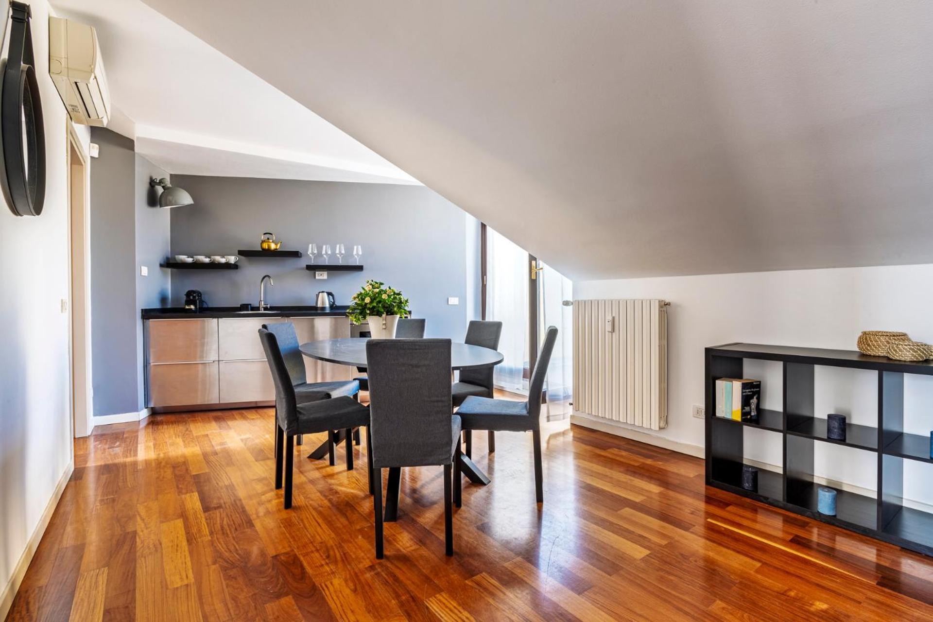 Elegant 2 Bedrooms Apartments Near Duomo Milánó Kültér fotó